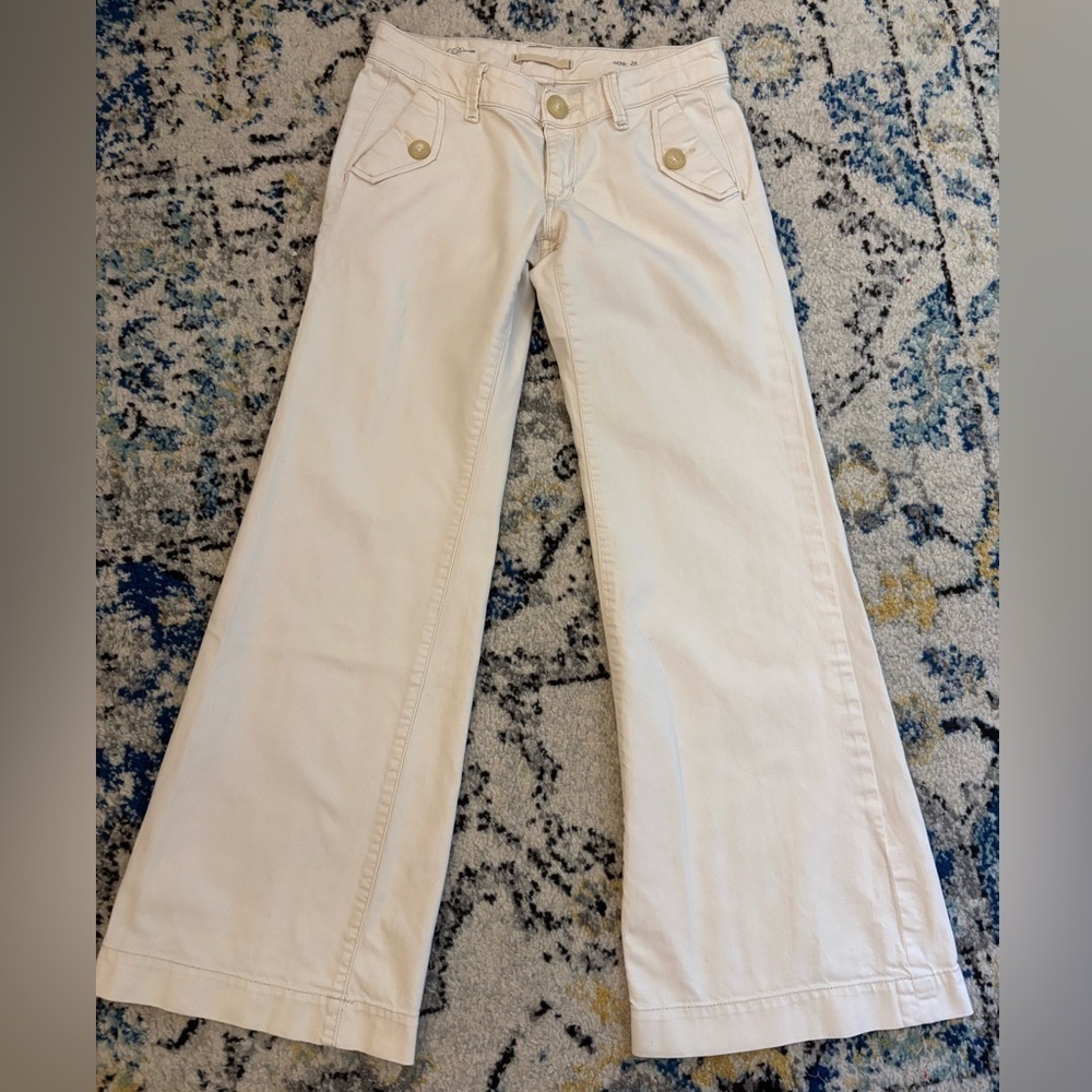 Y2K Women's Organic Cotton Cream flare Jeans - Picture 7 of 11